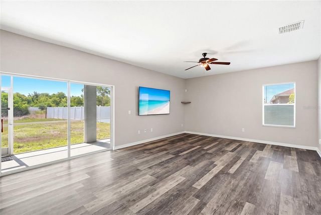 909 MEADOW GLADE DRIVE, Ruskin, FL 33570