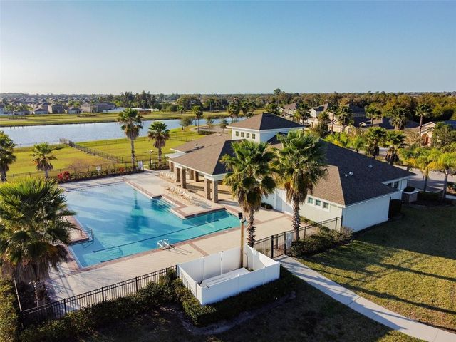 909 MEADOW GLADE DRIVE, Ruskin, FL 33570