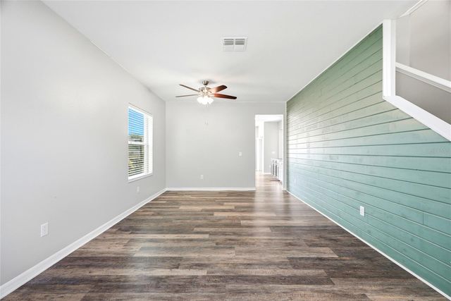 909 MEADOW GLADE DRIVE, Ruskin, FL 33570