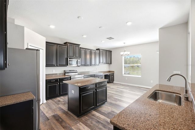 909 MEADOW GLADE DRIVE, Ruskin, FL 33570
