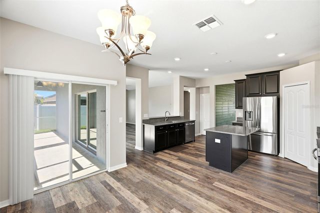 909 MEADOW GLADE DRIVE, Ruskin, FL 33570