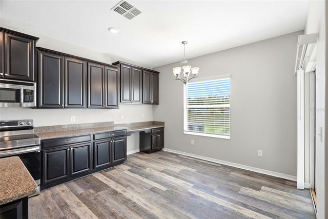 909 MEADOW GLADE DRIVE, Ruskin, FL 33570