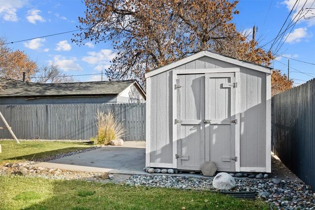 2422 Miles, Billings, MT 59102