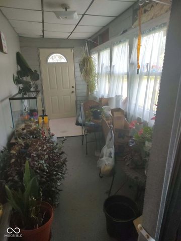 406 N Walnut Street, Carthage, IN 46115