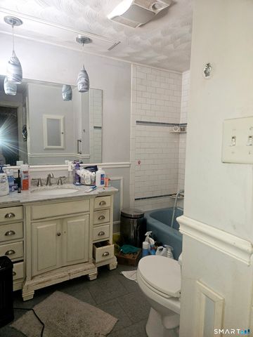 275 Winthrop Street, New Britain, CT 06052