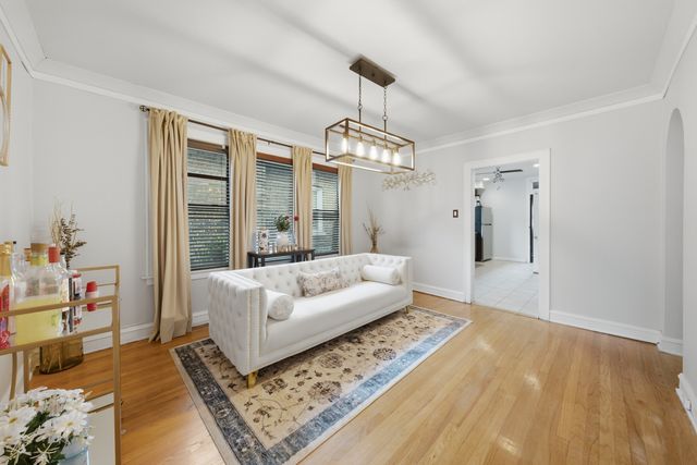 10416 S Sangamon Street, Chicago, IL 60643