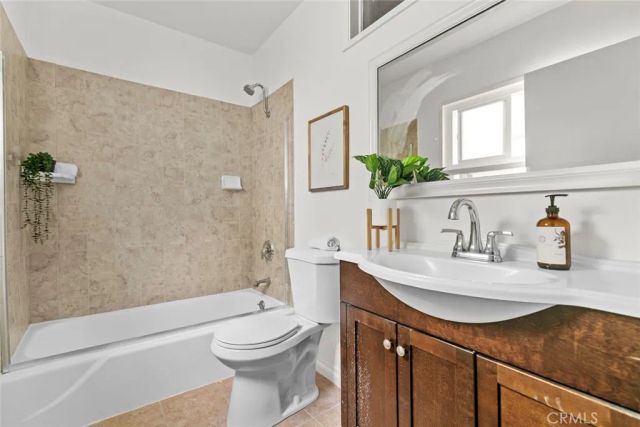 587 South St 18, Glendale, CA 91202