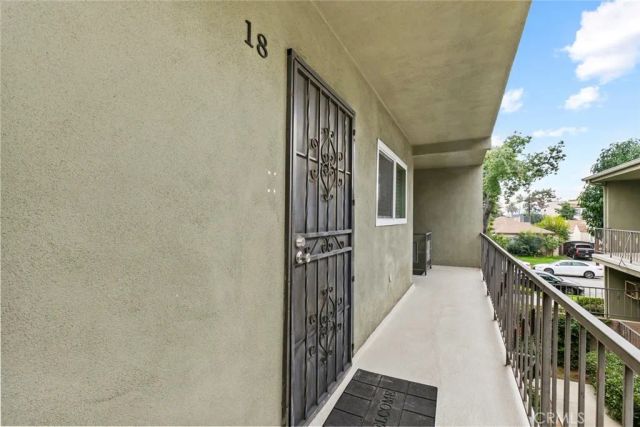 587 South St 18, Glendale, CA 91202