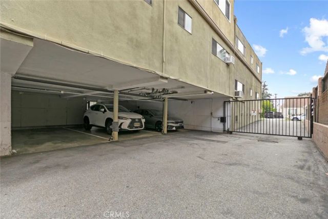 587 South St 18, Glendale, CA 91202