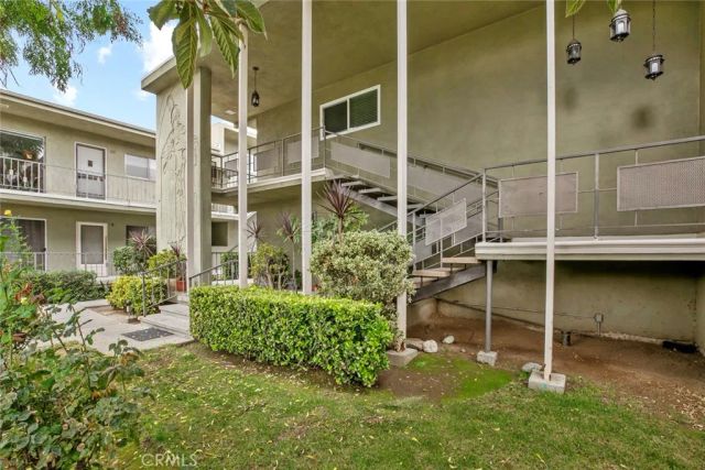 587 South St 18, Glendale, CA 91202