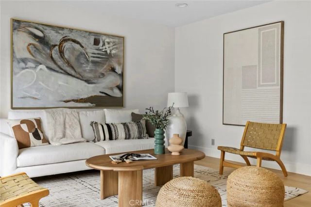 587 South St 18, Glendale, CA 91202