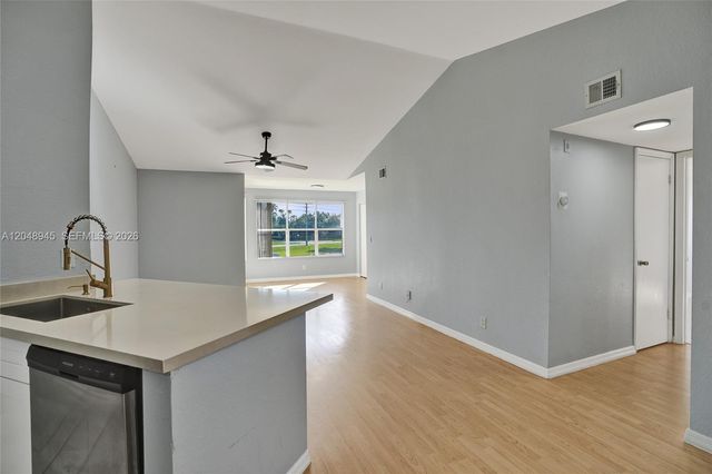 12760 Vista Isles Dr 721, Sunrise, FL 33325