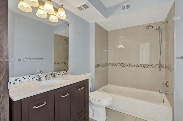 12760 Vista Isles Dr 721, Sunrise, FL 33325