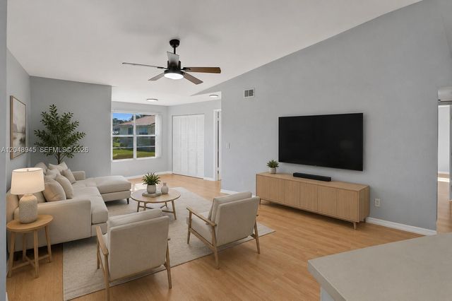 12760 Vista Isles Dr 721, Sunrise, FL 33325