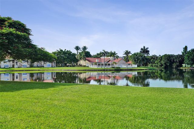 12760 Vista Isles Dr 721, Sunrise, FL 33325