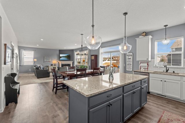 15142 Ely Path, Apple Valley, MN 55124