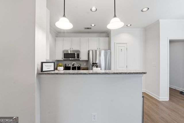 7265 Glisten Avenue NE 120, Sandy Springs, GA 30328