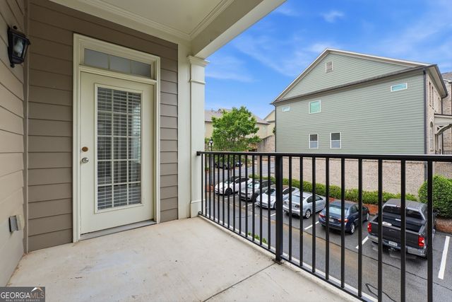7265 Glisten Avenue NE 120, Sandy Springs, GA 30328