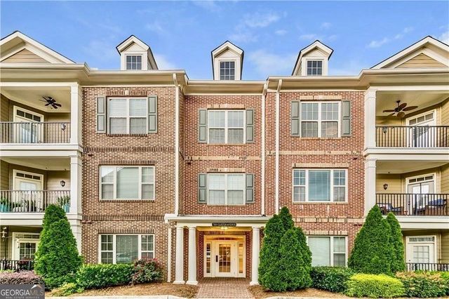 7265 Glisten Avenue NE 120, Sandy Springs, GA 30328