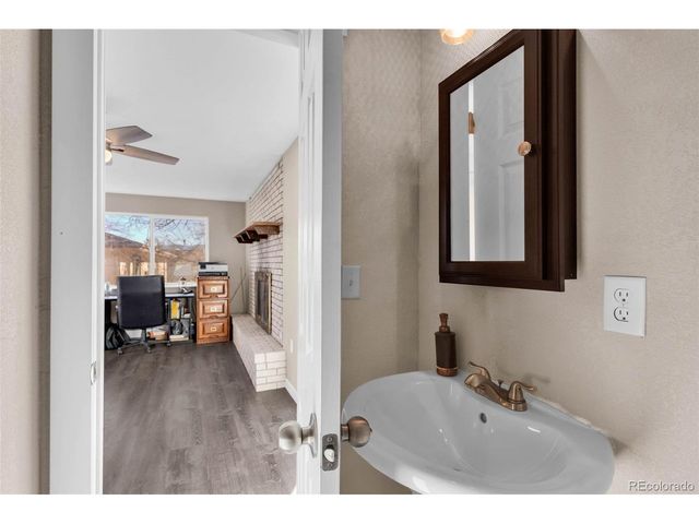 613 Barrett Ave, Canon City, CO 81212