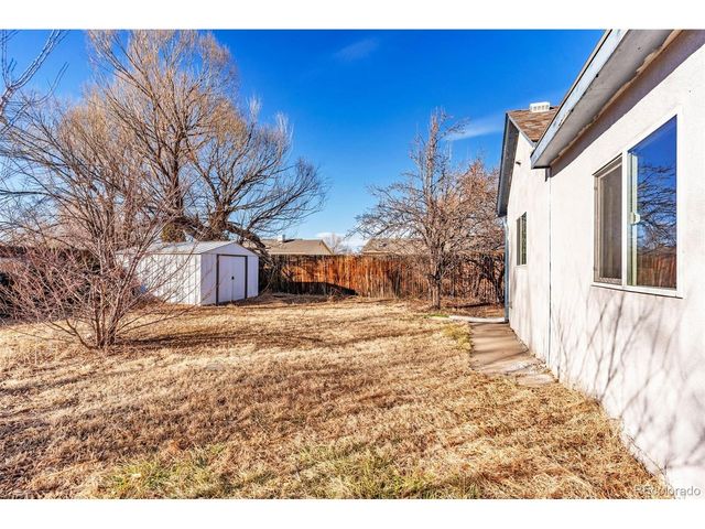 613 Barrett Ave, Canon City, CO 81212