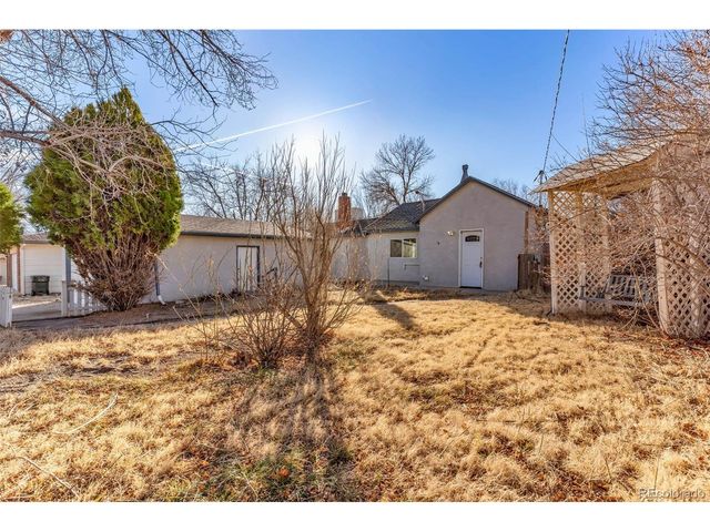 613 Barrett Ave, Canon City, CO 81212