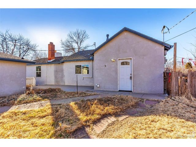 613 Barrett Ave, Canon City, CO 81212