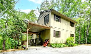 2760 Ugugu Drive, Brevard, NC 28712
