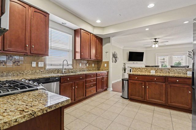 680 Granite Drive, Westerville, OH 43082