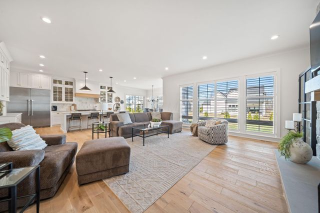 11409 Winterberry Drive, Plain City, OH 43064