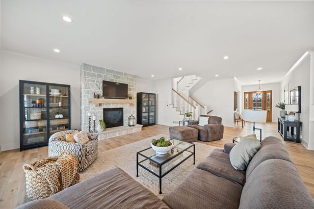 11409 Winterberry Drive, Plain City, OH 43064