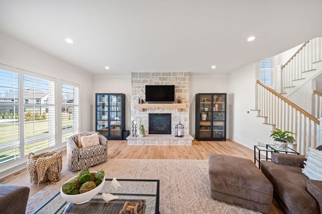 11409 Winterberry Drive, Plain City, OH 43064