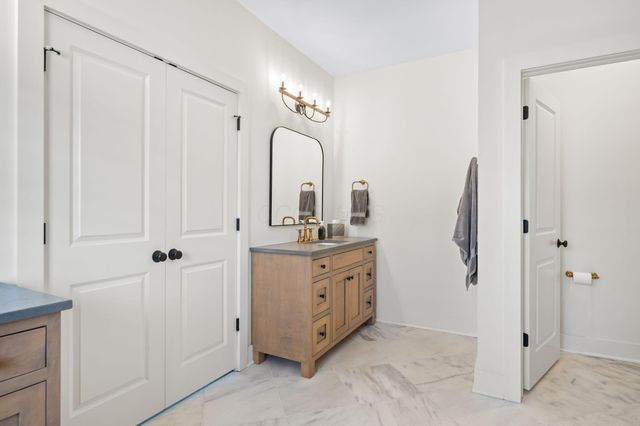 11409 Winterberry Drive, Plain City, OH 43064