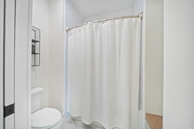 11409 Winterberry Drive, Plain City, OH 43064