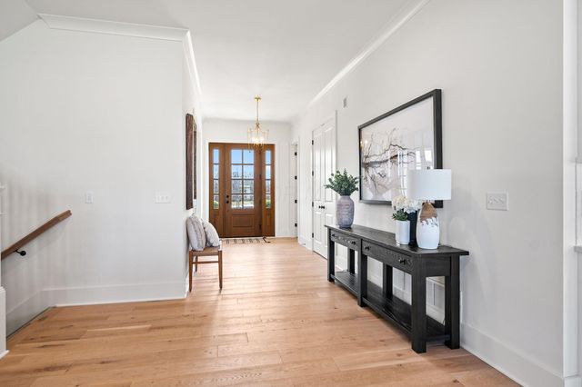 11409 Winterberry Drive, Plain City, OH 43064