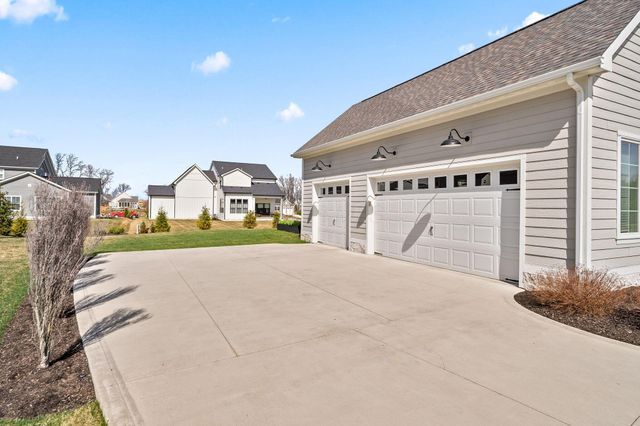 11409 Winterberry Drive, Plain City, OH 43064