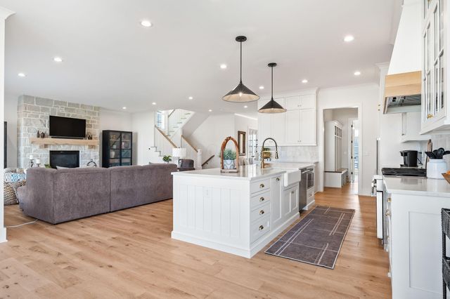 11409 Winterberry Drive, Plain City, OH 43064