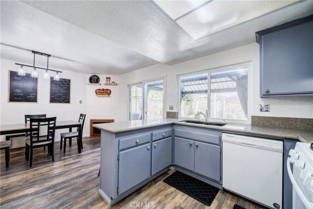 232 Aqueduct Dr, Placentia, CA 92870