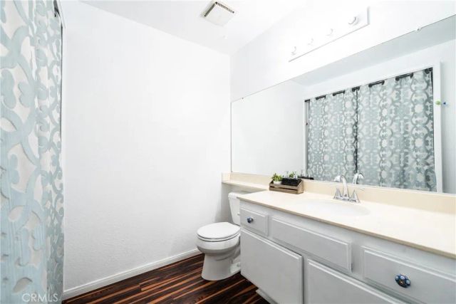 232 Aqueduct Dr, Placentia, CA 92870