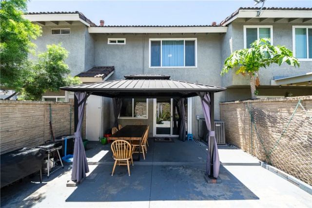232 Aqueduct Dr, Placentia, CA 92870