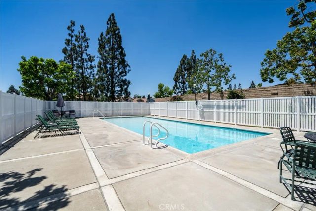 232 Aqueduct Dr, Placentia, CA 92870