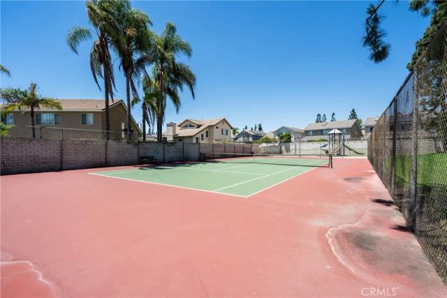 232 Aqueduct Dr, Placentia, CA 92870