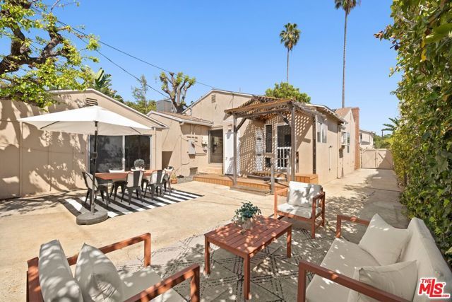 1905 Camden Avenue, Los Angeles, CA 90025