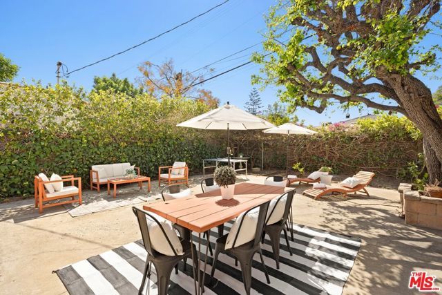 1905 Camden Avenue, Los Angeles, CA 90025