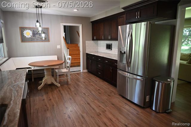 917 S Reading Road, Bloomfield Hills, MI 48304