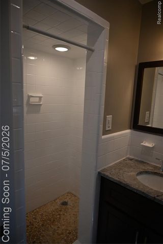 917 S Reading Road, Bloomfield Hills, MI 48304