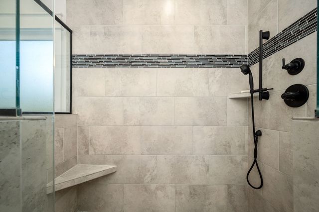 2614 Holly Springs Dr, Murfreesboro, TN 37128