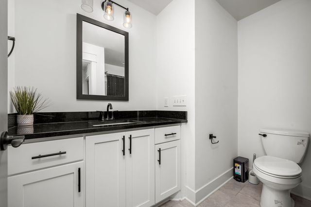 2614 Holly Springs Dr, Murfreesboro, TN 37128