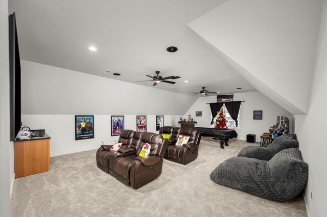 2614 Holly Springs Dr, Murfreesboro, TN 37128