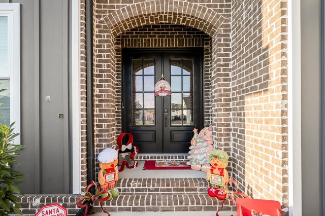 2614 Holly Springs Dr, Murfreesboro, TN 37128